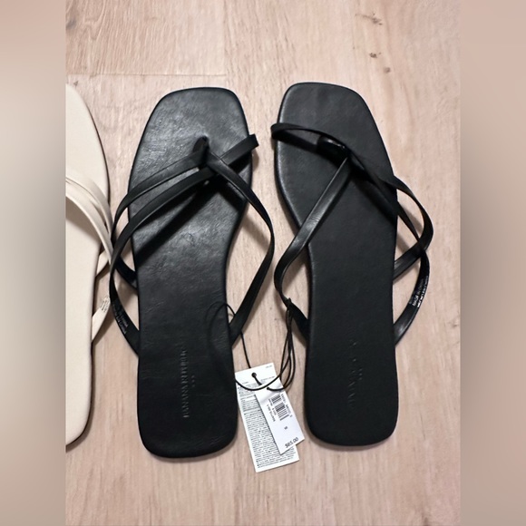 Banana Republic stylish simple sandals - $20 for both - Picture 2 of 3